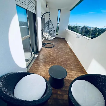 Parque De Amendoeiras * Vilamoura